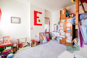 Photo 28- click for photo gallery